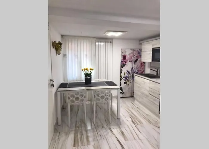 Calle Dei Preti * Venice