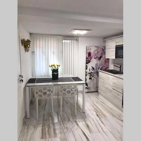 Calle Dei Preti * البندقية